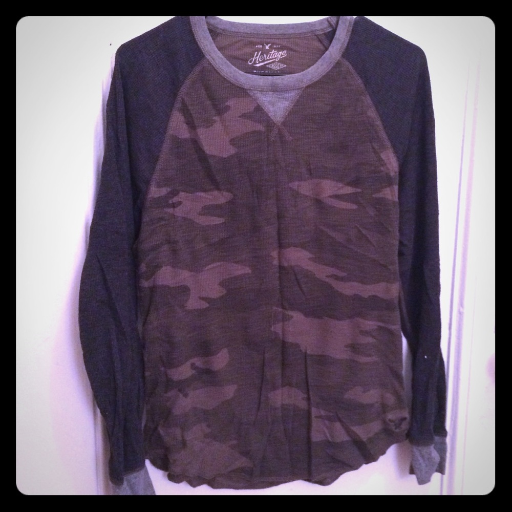 Aeo camo baseball tee thermal